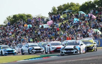 WSR and BMW aim for podiums at Oulton Park