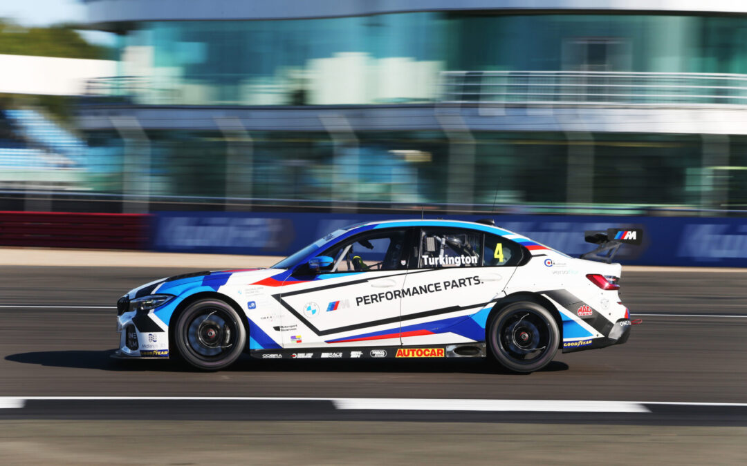 Colin Turkington puts WSR and BMW on front row at ultra-close Silverstone